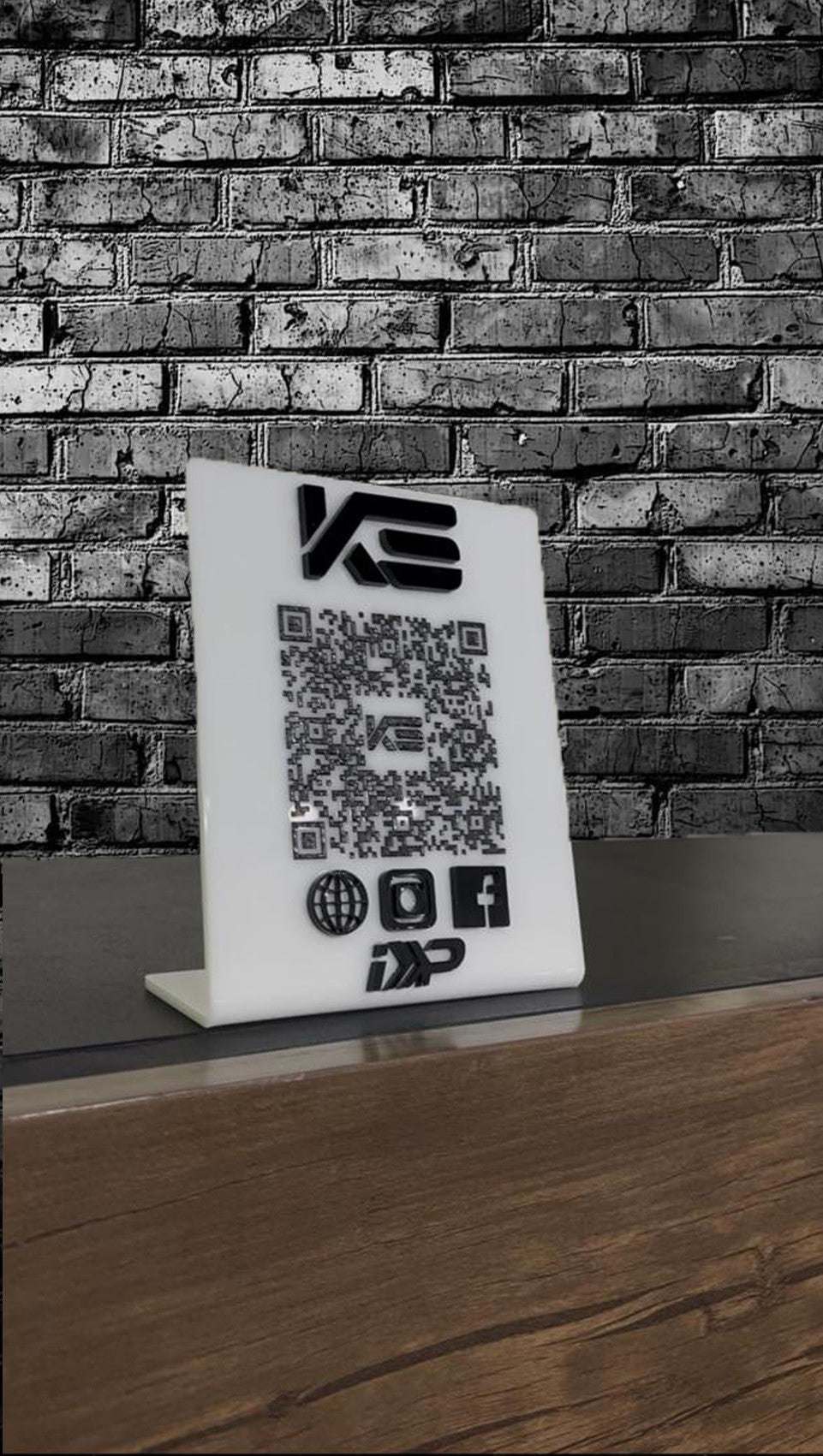Qr Stand
